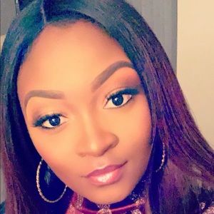 Meet your Posher, Gwen